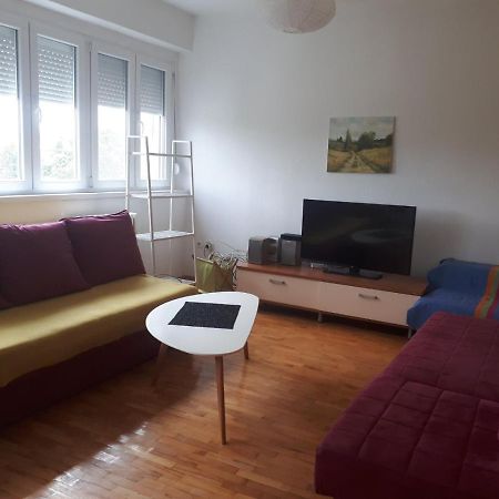 Viva Apartment Skopje Exteriör bild